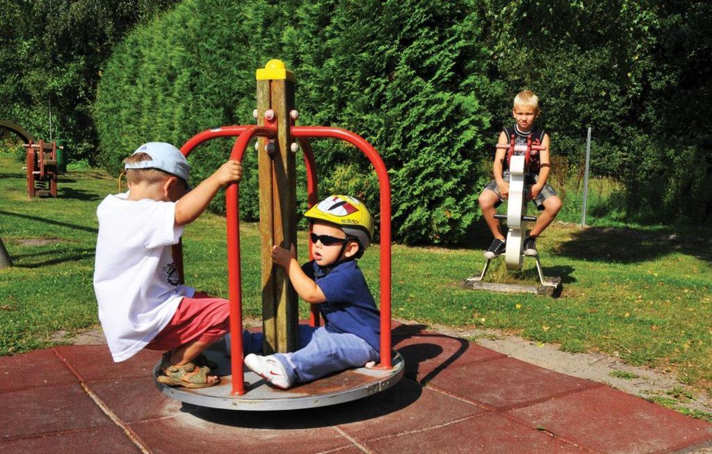 Ferienpark Freesenbruch Wohnung 4 4 - Seeschwalbe Zingst Luaran gambar